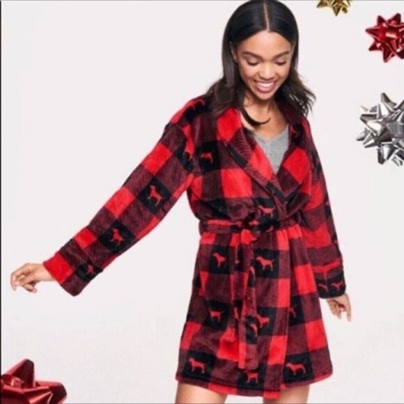 Victoria's Secret PINK Buffalo Check Fleece Robe Red Black Women's XS/S - Picture 1 of 6